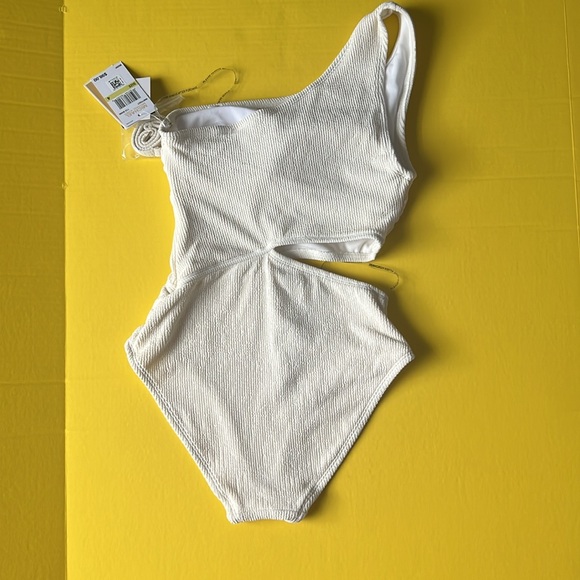 MICHAEL MICHAEL KORS
Women's One-Shoulder Side-Cutout Swimsuit - Picture 4 of 5